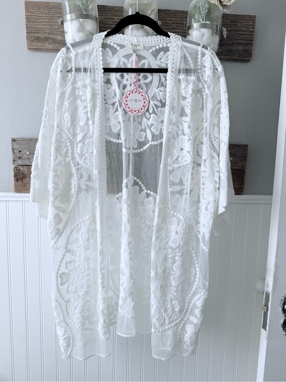 Umgee White Embroidered Lace Kimono